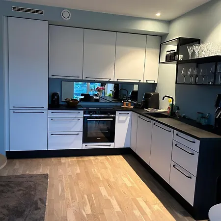 Apartament Modern Seafront *