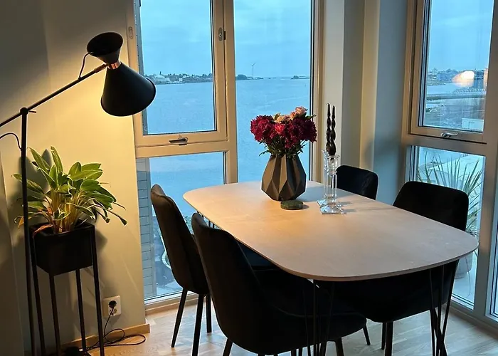 Modern Seafront Lägenhet *